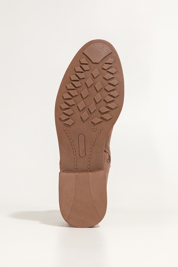 Brązowe botki damskie płaskie ażurowa cholewka sznurowane Carla S7474-6