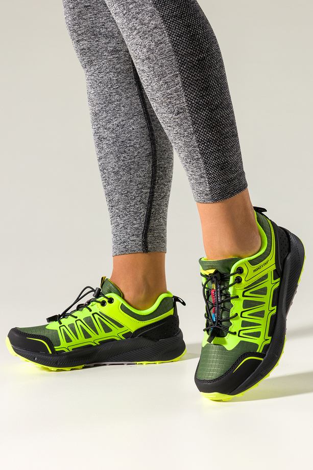 Zielone buty sportowe trekkingowe damskie na bieżnikowanej podeszwie z regulowaną elastyczną sznurówką seledynowe wstawki Casu 7494-5D