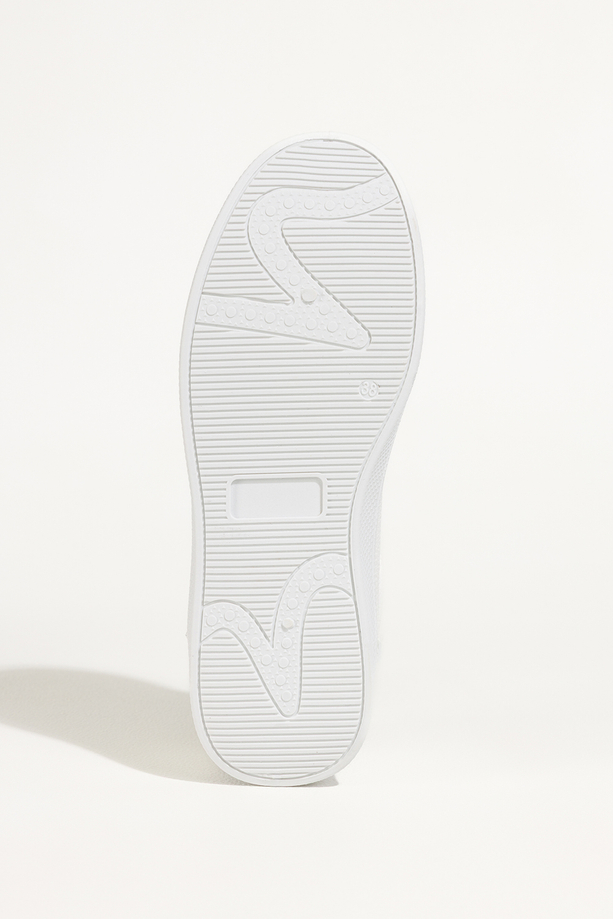 Białe sneakersy damskie buty sportowe z ozdobą złote wstawki sznurowane Casu DXU-39