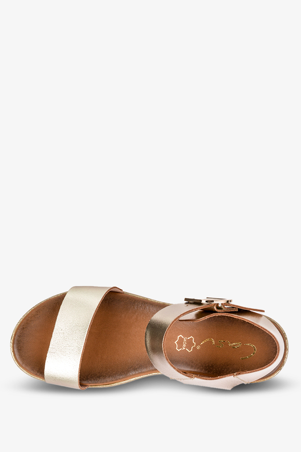 Złote sandały skórzane damskie błyszczące na ozdobnym koturnie PRODUKT POLSKI Casu 40159
