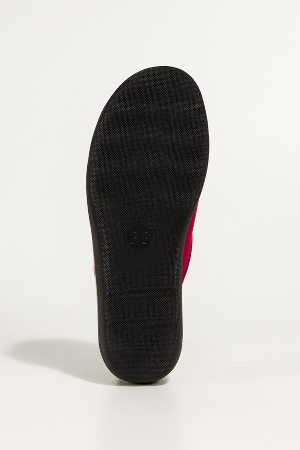 Bordowe kapcie damskie Inblu obuwie domowe z cyrkoniami XF99990S