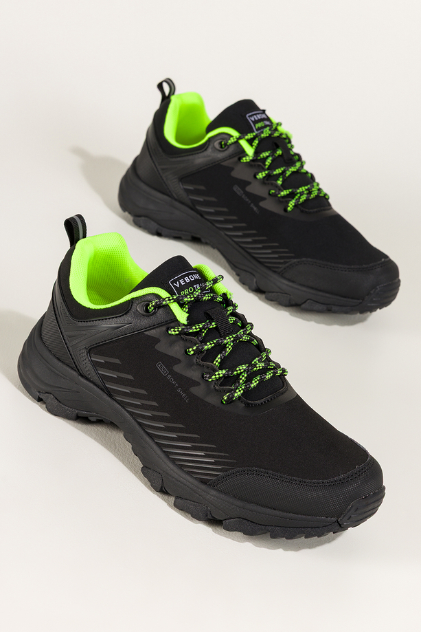 Czarne buty trekkingowe damskie buty sportowe softshell na bieżnikowanej podeszwie seledynowe wstawki sznurowane Carla EY0976-8