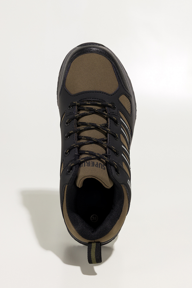 Zielone buty trekkingowe damskie buty sportowe softshell na bieżnikowanej podeszwie sznurowane czarne wstawki Carla 1540