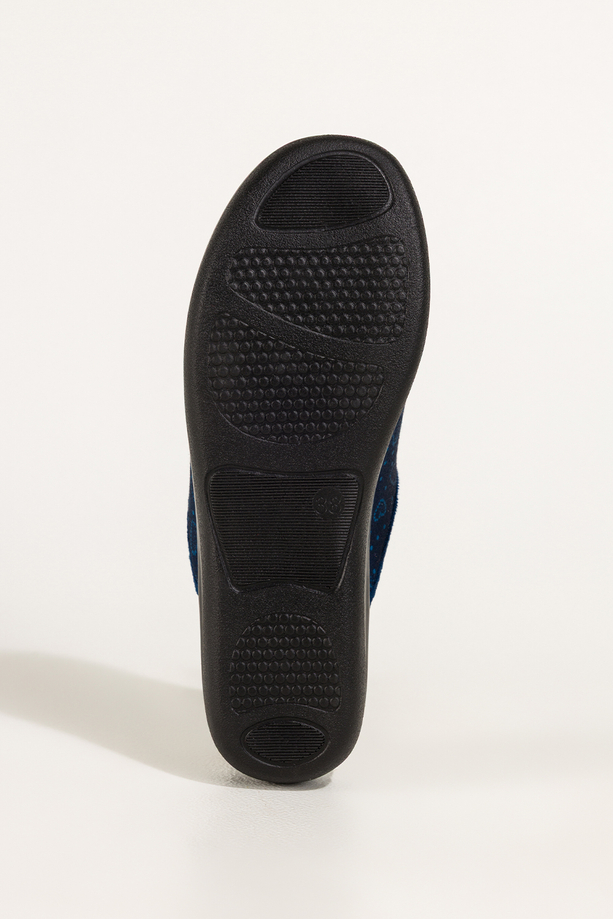 Granatowe kapcie damskie Inblu obuwie domowe serca z cyrkoniami wkładka soft XU989Y99