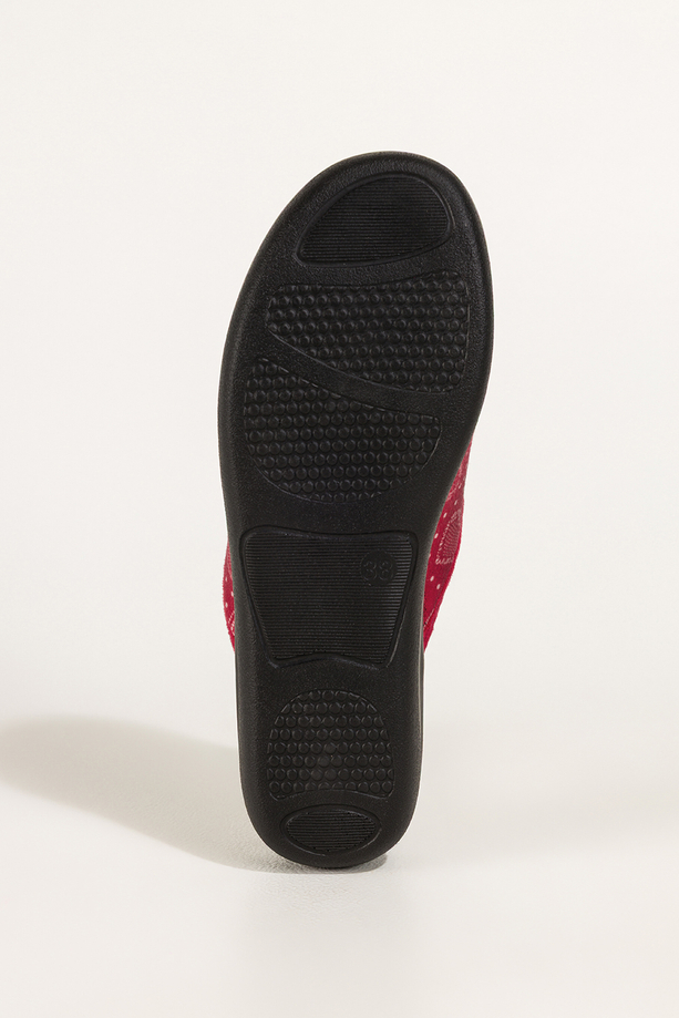 Czerwone kapcie damskie Inblu obuwie domowe serca z cyrkoniami wkładka soft XU989Y99