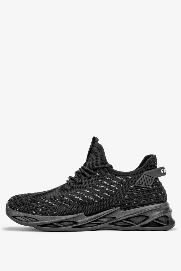 Czarne buty sportowe sznurowane Casu 41/4/21/B