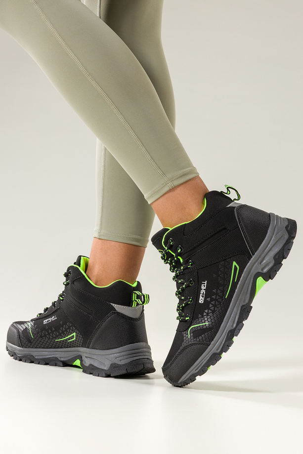 Czarne buty trekkingowe damskie z seledynowymi dodatkami sznurowane softshell Casu Y7997-7