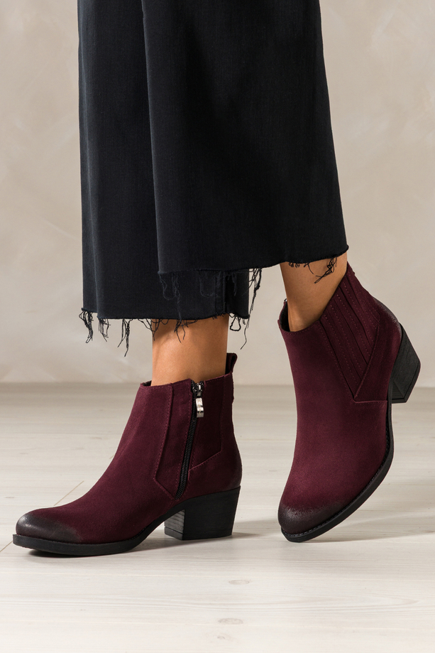 Bordowe botki skórzane damskie kowbojki na szerokim ściętym klocku guma w cholewce PRODUKT POLSKI Casu 39455