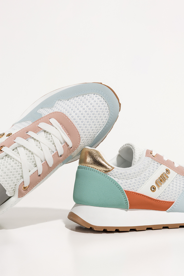 Wielokolorowe sneakersy damskie na białej platformie ze żłobieniami cholewka z siateczką kolorowe wstawki ozdoba z cyrkoniami sznurowane Casu LA308P
