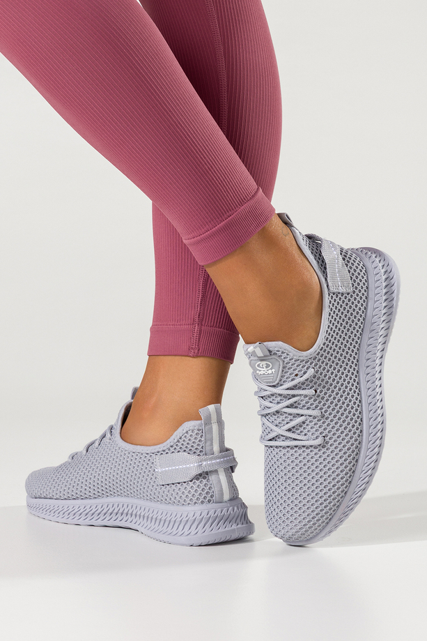Szare buty sportowe damskie na fitness sneakersy na elastycznej podeszwie z perforacją sznurowane Carla NB726