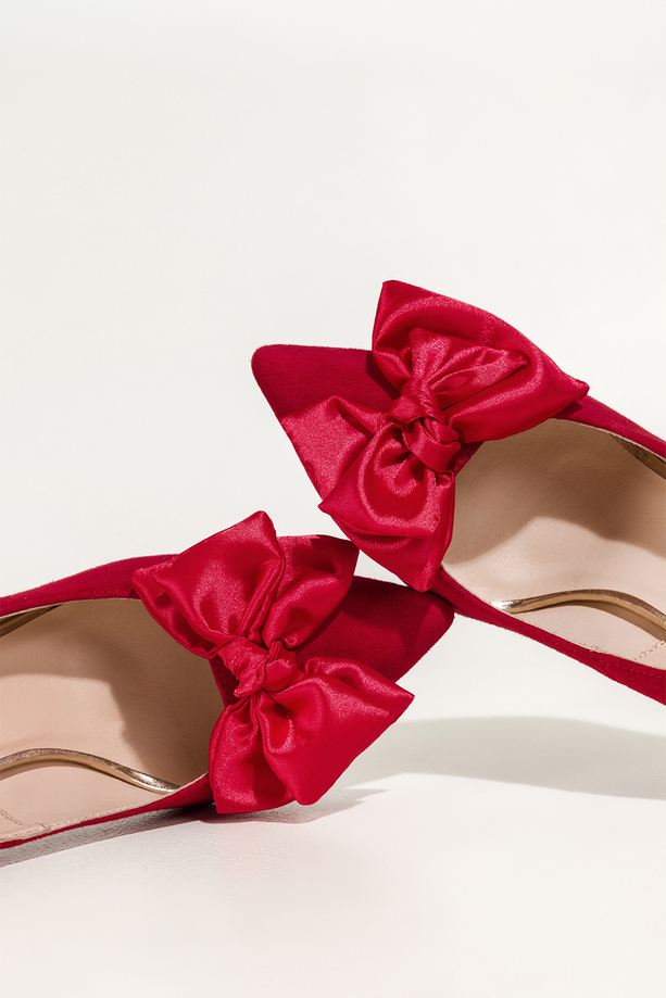 Czerwone czółenka skórzane damskie szpilki z satynową kokardą PRODUKT POLSKI Casu 7006-662-IVW