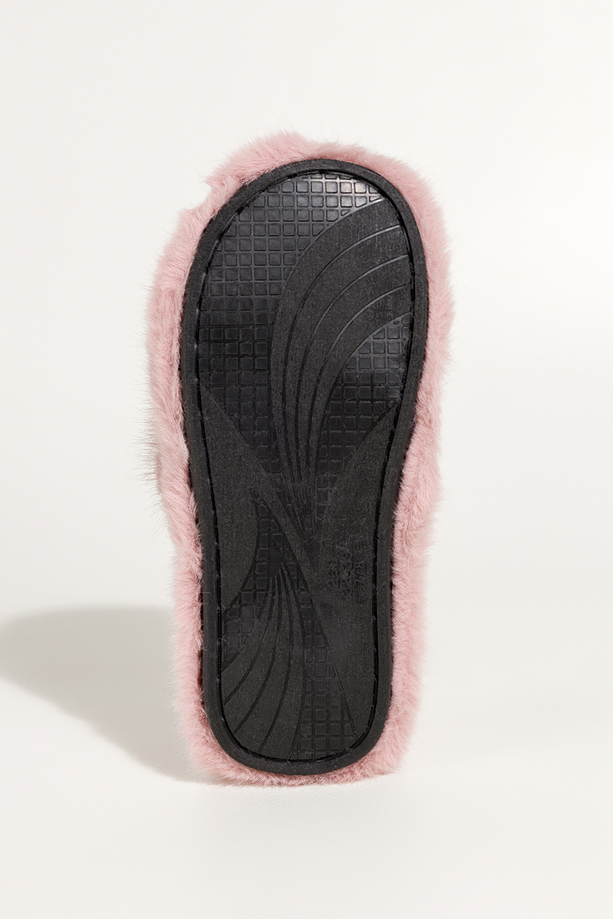 Różowe kapcie damskie obuwie domowe futrzane szeroki pasek z futerkiem Casu UO960