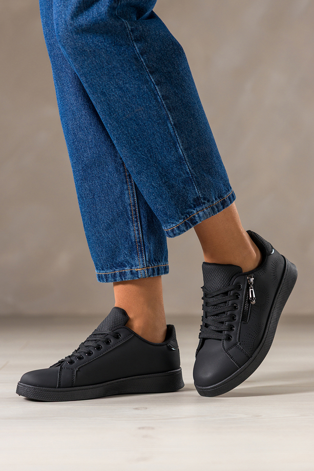 Czarne sneakersy damskie buty sportowe z ozdobnym zamkiem sznurowane Casu DXU-32