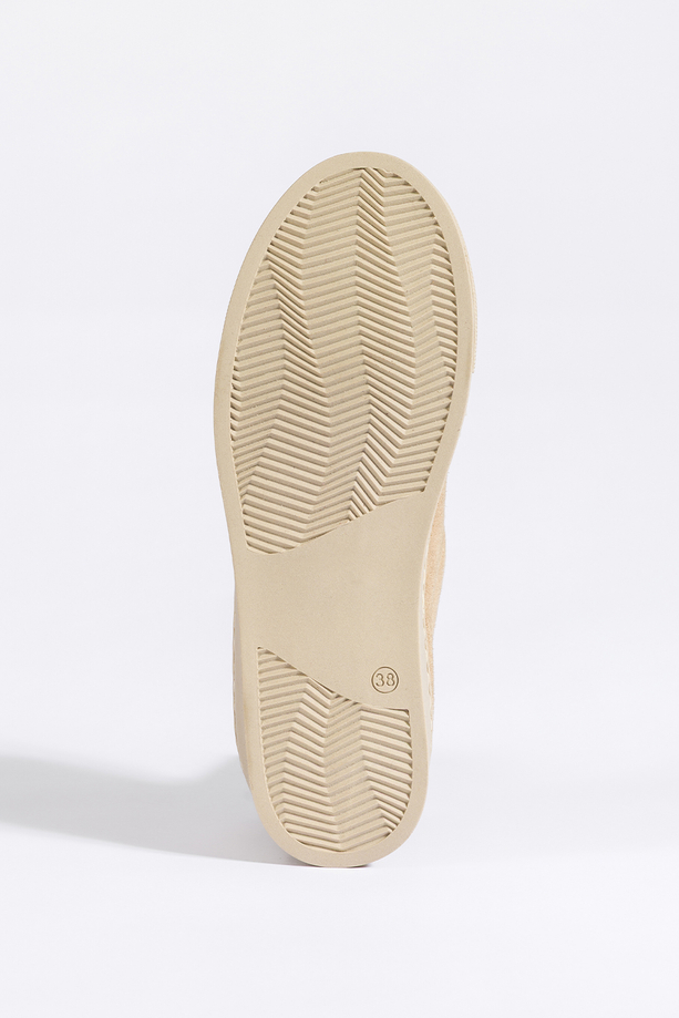 Beżowe sneakersy skórzane damskie creepersy sznurowane PRODUKT POLSKI Casu 2691