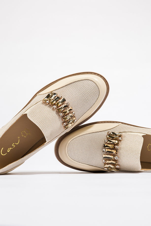 Beżowe mokasyny damskie błyszczące z kryształkami gumki w cholewce skórzana wkładka Casu JW25X5-G