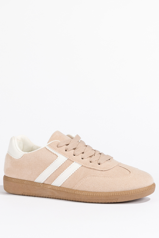 Beżowe sneakersy damskie buty sportowe na elastycznej płaskiej podeszwie podwójne sznurówki białe wstawki Casu B-6610