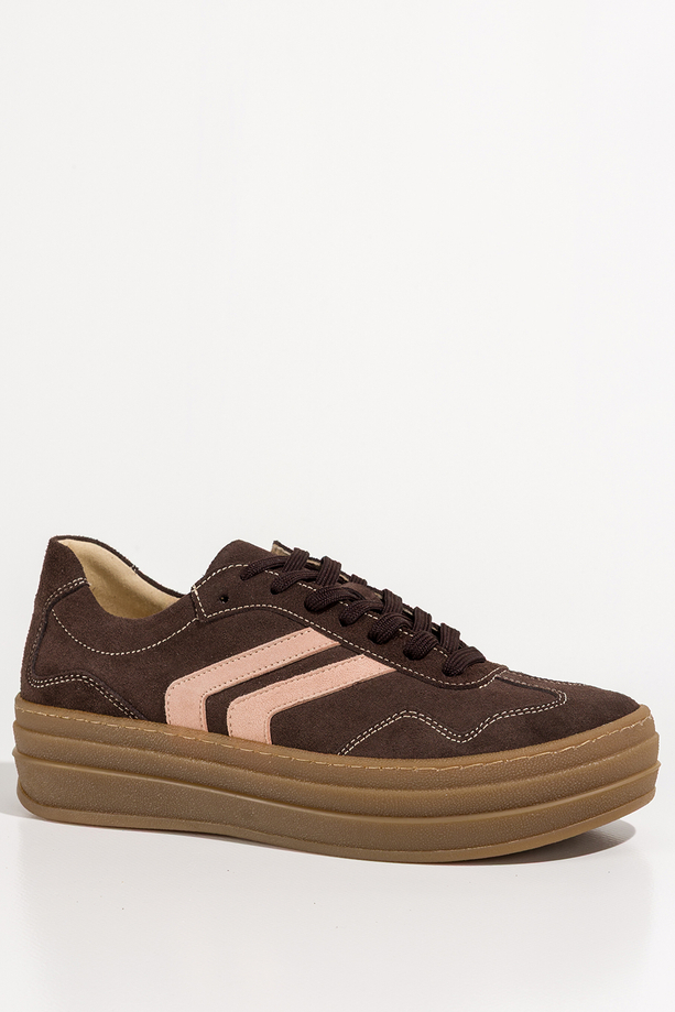 Czekoladowe sneakersy skórzane damskie buty sportowe na platformie z beżowymi wstawkami sznurowane PRODUKT POLSKI Casu N1137