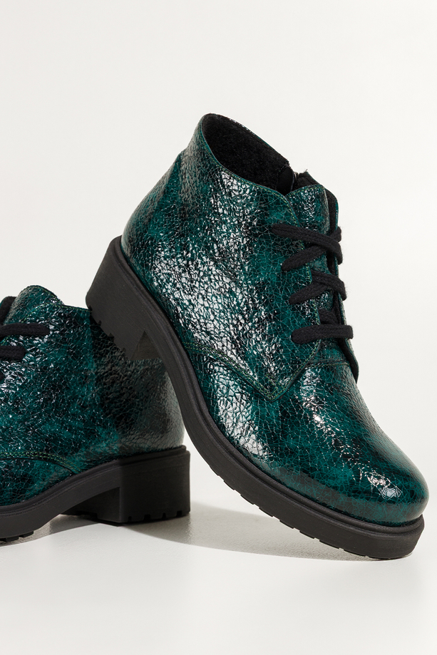 Zielone botki skórzane damskie lakierowane wzór wężowy sznurowane PRODUKT POLSKI Casu 444