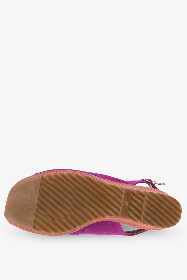 Fuksjowe sandały skórzane damskie na kolorowym koturnie z ozdobą PRODUKT POLSKI Casu 2336