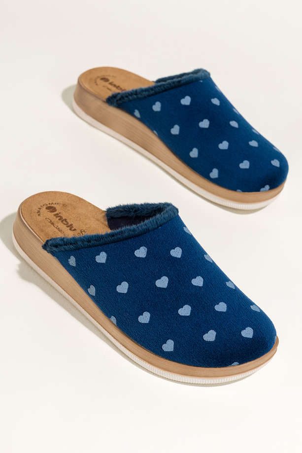 Granatowe kapcie damskie Inblu obuwie domowe skórzana wkładka soft serca XG999959