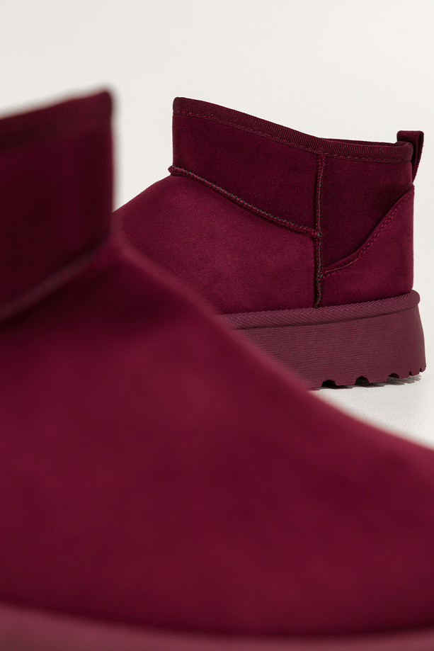 Bordowe śniegowce mukluki damskie na żłobionej platformie Casu EO758K