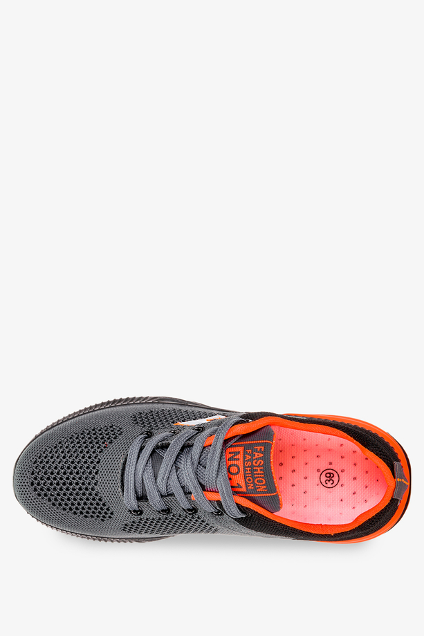 Czarne buty sportowe sznurowane Casu 14/4/21/O