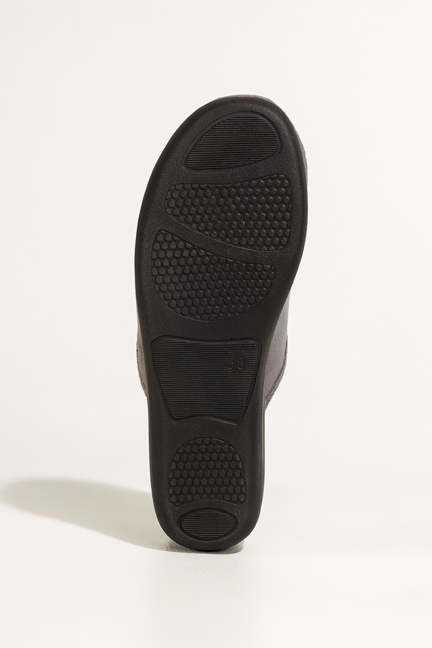 Szare kapcie damskie Inblu obuwie domowe z cyrkoniami wkładka soft XU999951