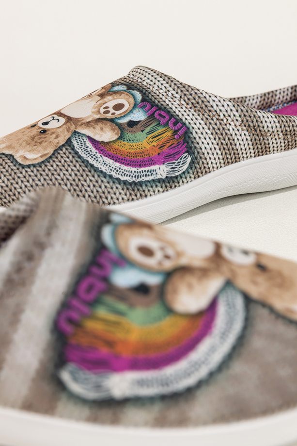 Beżowe kapcie damskie Inblu obuwie domowe z misiem wkładka soft VX589499