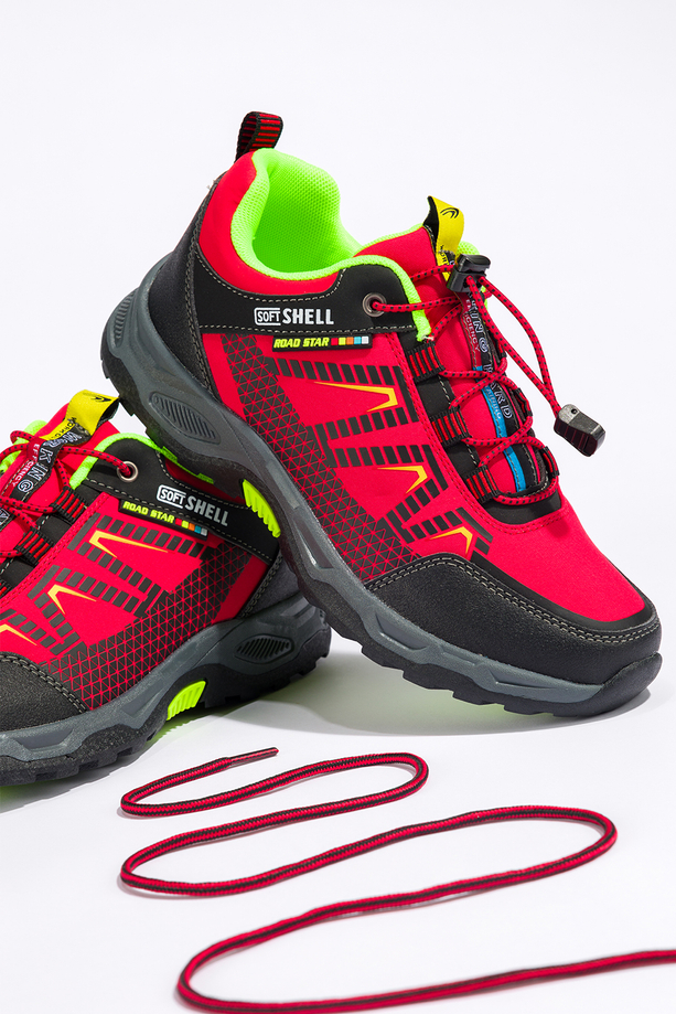 Czerwone buty trekkingowe damskie buty sportowe na bieżnikowanej podeszwie z regulowaną elastyczną sznurówką czarne wstawki softshell Casu 2213-3W