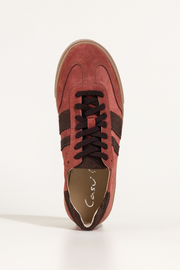 Rude sneakersy skórzane damskie buty sportowe na platformie z czekoladowymi wstawkami sznurowane PRODUKT POLSKI Casu M8707