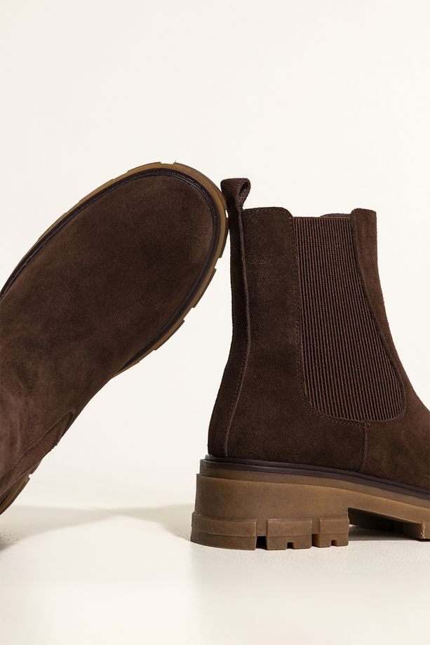 Ciemnobrązowe botki skórzane damskie Sergio Leone na beżowej bieżnikowanej platformie elastyczna guma w cholewce GI74266-H