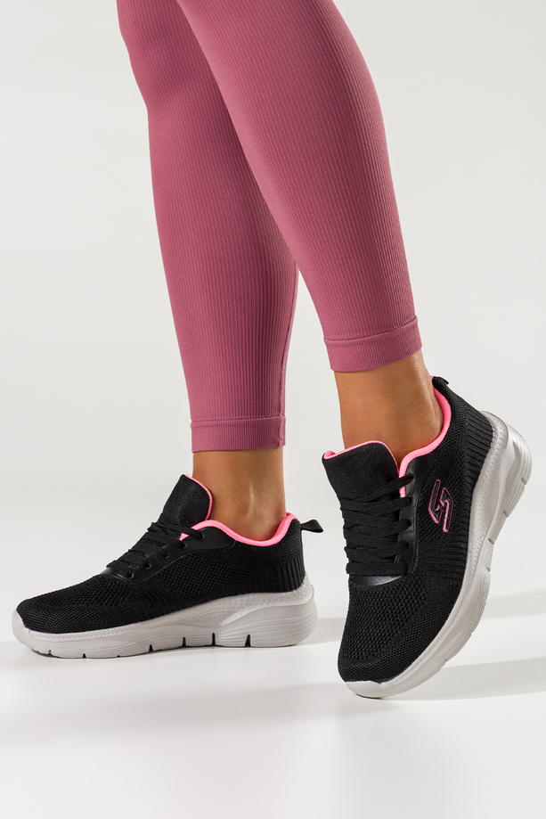 Czarne sneakersy damskie buty sportowe na fitness z perforacją szara platforma różowe wstawki sznurowane Casu JK9321-4