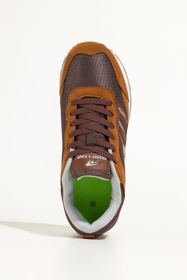 Brązowe sneakersy damskie buty sportowe na żłobionej podeszwie sznurowane ciemnobrązowe wstawki Casu 7398-3D