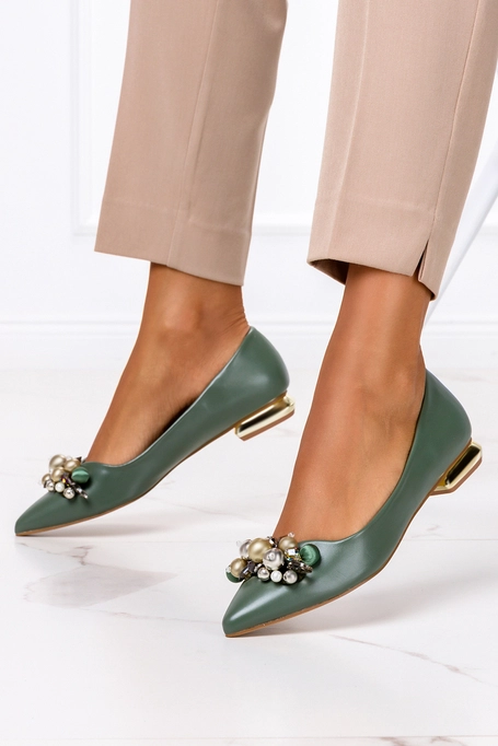Zielone baleriny z ozdobą na niskim ozdobnym obcasie ze skórzaną wkładką Casu ER22WX2-G
