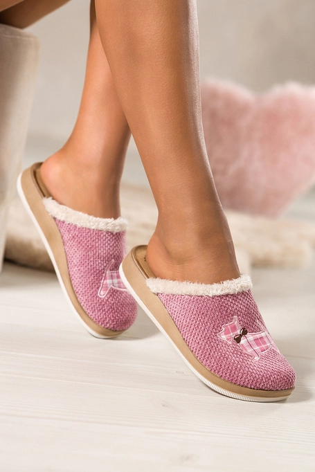 Różowe kapcie damskie Inblu obuwie domowe z aplikacją psa skórzana wkładka soft XG999957