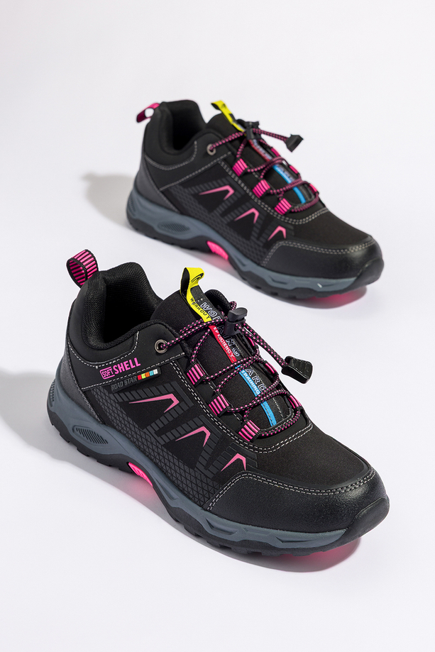 Czarne buty trekkingowe damskie buty sportowe na bieżnikowanej podeszwie z regulowaną elastyczną sznurówką softshell Casu 2213-9W