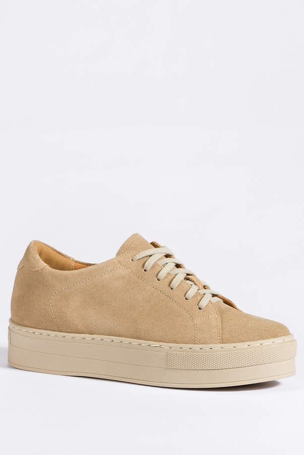 Beżowe sneakersy skórzane damskie creepersy sznurowane PRODUKT POLSKI Casu 2691