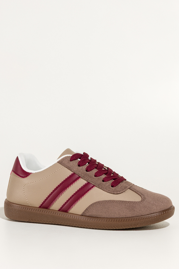 Ciemnobeżowe sneakersy damskie buty sportowe na elastycznej podeszwie bordowe wstawki sznurowane Casu 22336-2