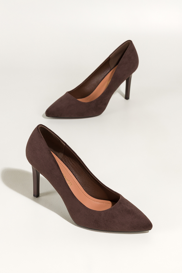 Czekoladowe szpilki damskie Sergio Leone klasyczne skórzana wkładka 8660