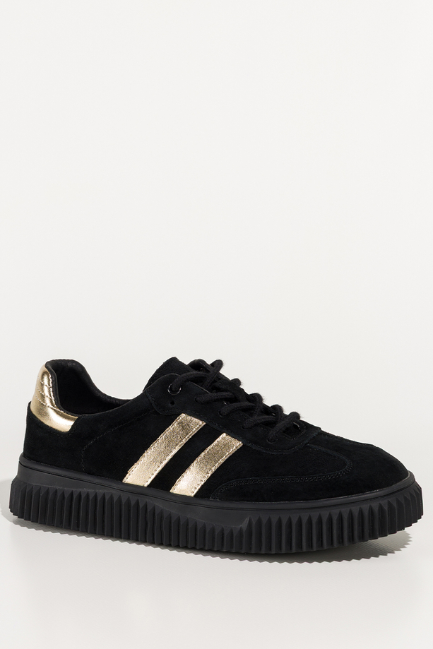 Czarne sneakersy skórzane damskie buty sportowe na czarnej platformie złote wstawki sznurowane Carla TW-CU-800