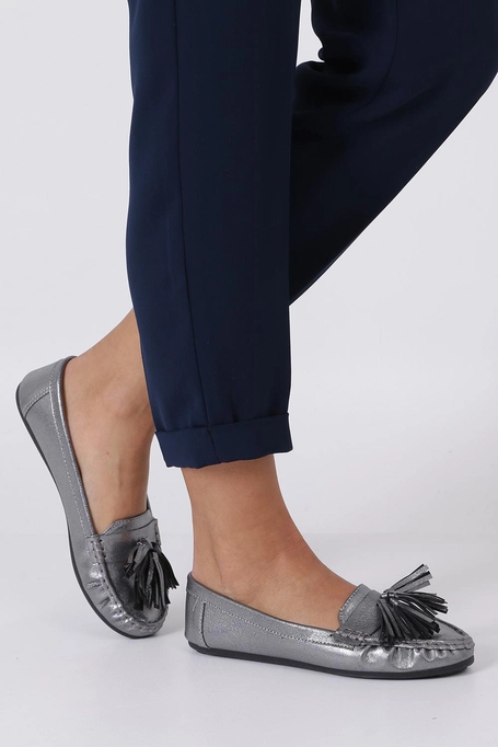 Stalowe mokasyny z frędzlami Casu SN19X12/PE