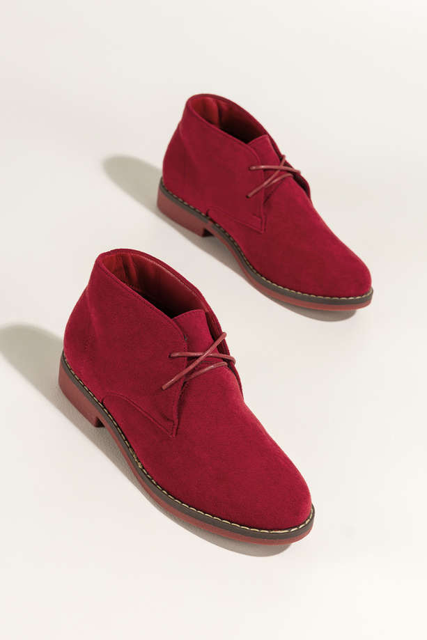 Czerwone botki damskie na płaskiej podeszwie z przeszyciami sznurowane Casu 8997-5