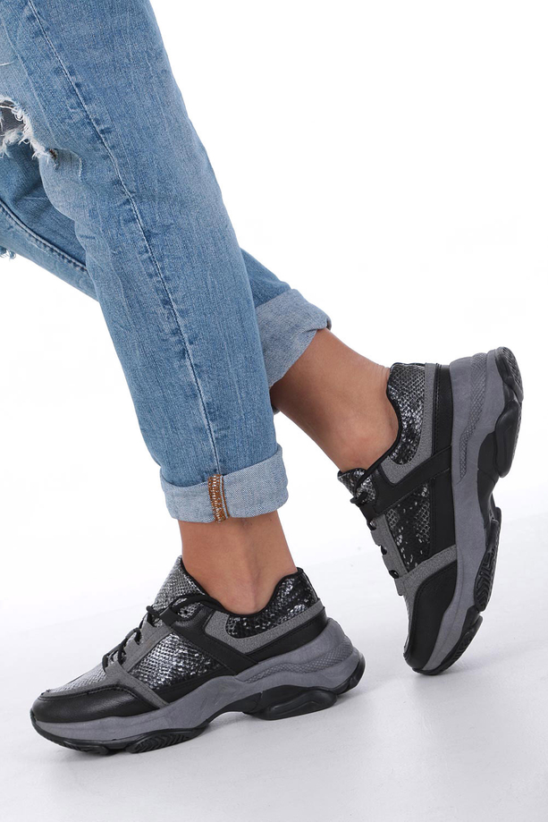 Czarne buty sportowe sneakersy sznurowane Casu DS13002