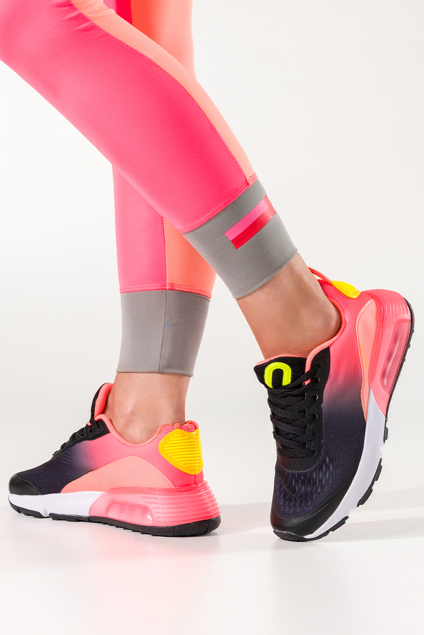 Koralowe sneakersy damskie buty sportowe cieniowane na koturnie sznurowane Casu D0840