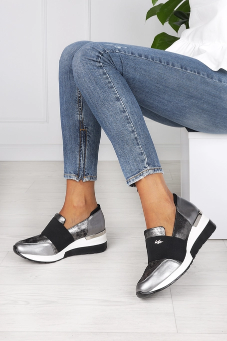 Stalowe sneakersy Kati półbuty na koturnie z gumką polska skóra 7020