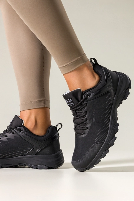 Czarne buty trekkingowe damskie buty sportowe softshell na bieżnikowanej podeszwie szare wstawki sznurowane Carla EY0976-7