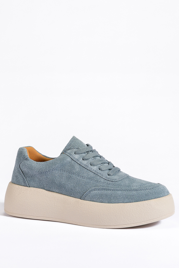 Niebieskie sneakersy skórzane damskie creepersy na platformie sznurowane Carla 2323