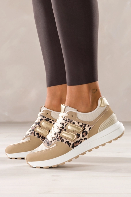 Beżowe sneakersy damskie buty sportowe z perforacją na białej platformie wstawki lamparci wzór sznurowane Casu BB-864