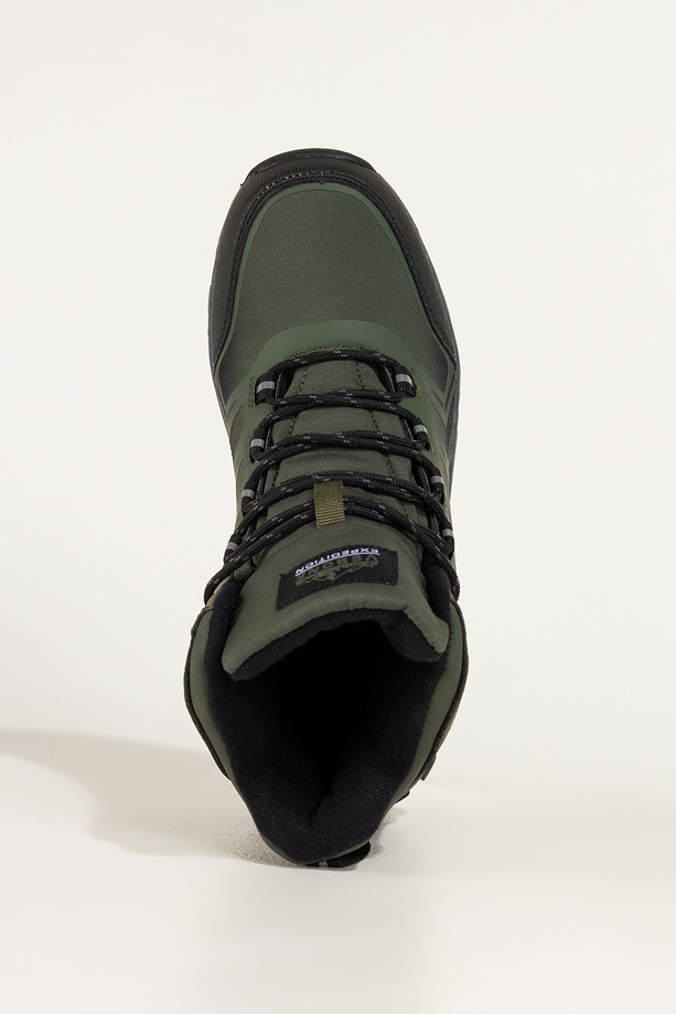 Zielone buty trekkingowe damskie softshell na bieżnikowanej podeszwie czarne wstawki sznurowane Carla EY82939-4
