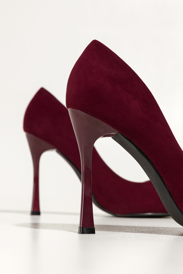 Bordowe czółenka damskie szpilki klasyczne Carla S-8